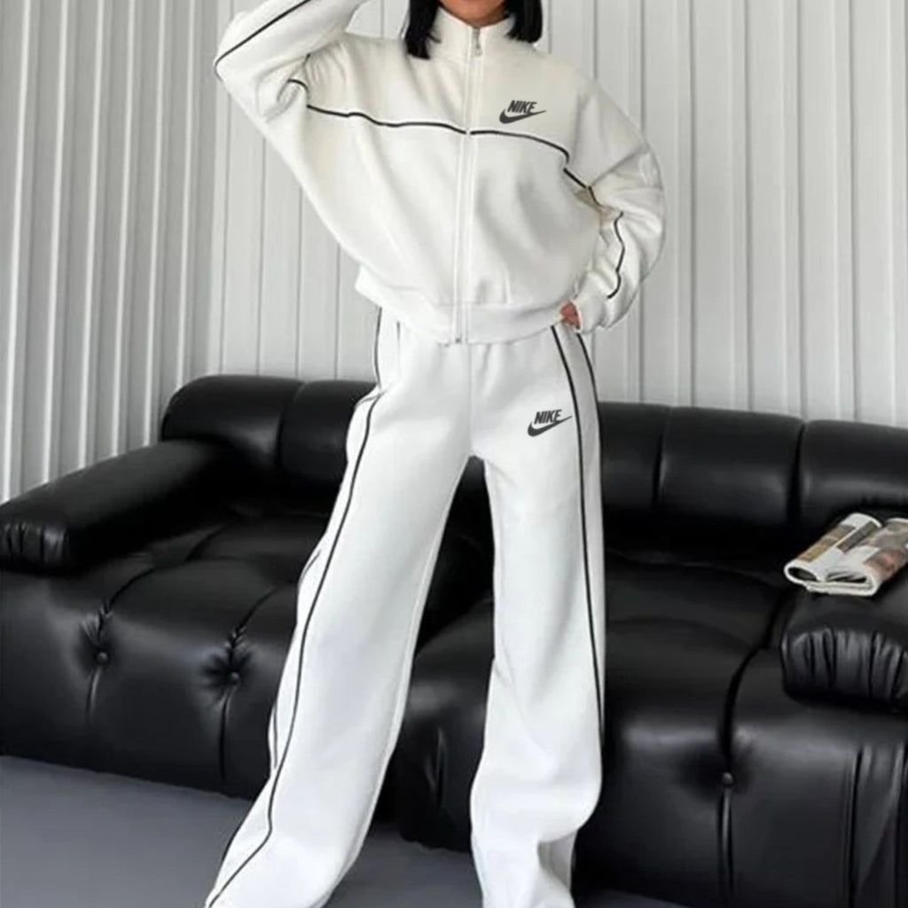 NlKE - Completo Elegante da Donna